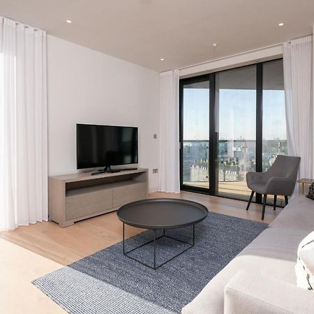 Modern Family Home Close To Victoria Station By Underthedoormat 伦敦 外观 照片